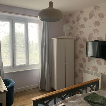 Webb'S Of Glomel Bed & Breakfast Екстериор снимка