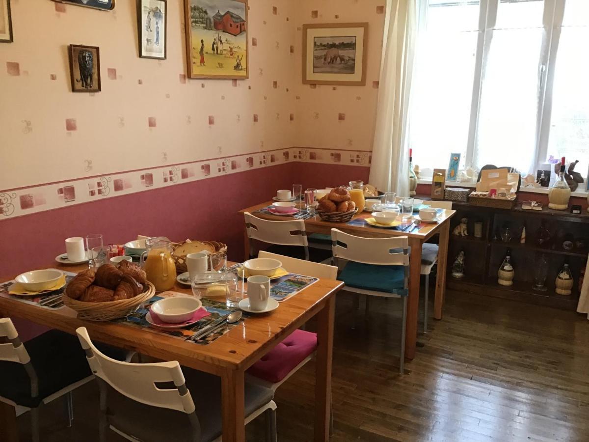 Webb'S Of Glomel Bed & Breakfast Екстериор снимка